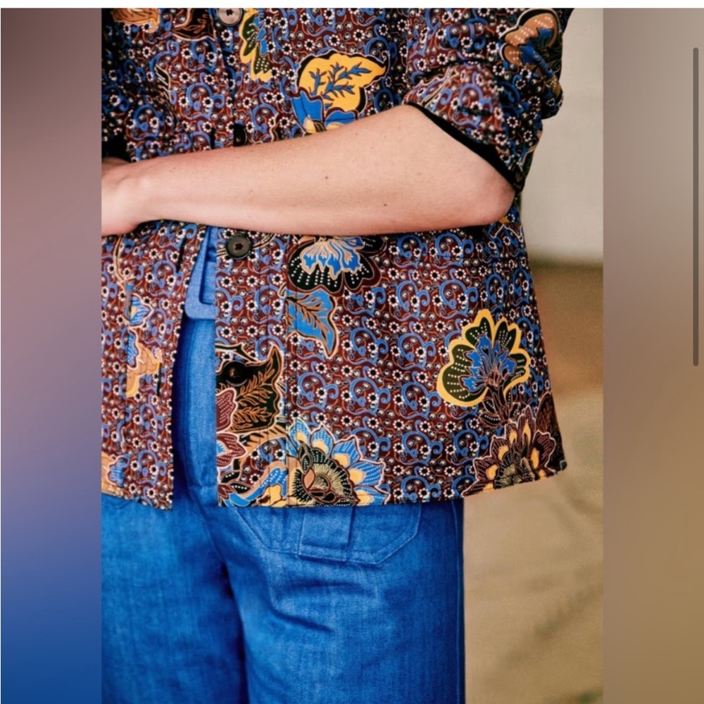 Floral Patterned Jacket - Picture 3 of 11